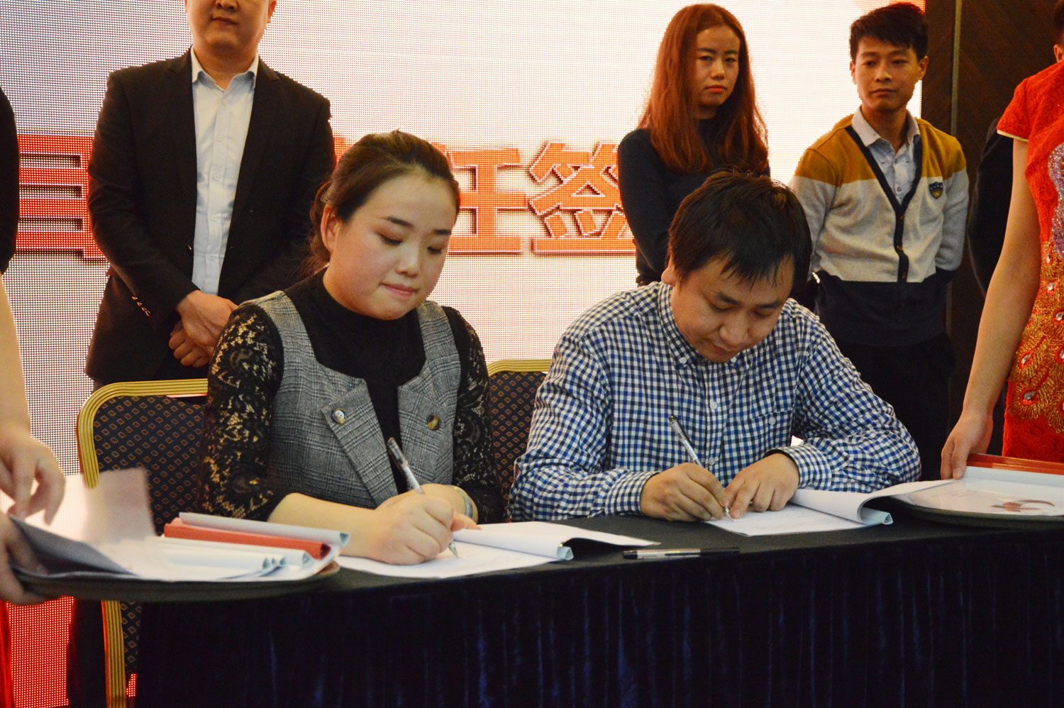 簽訂目標責任書 簽訂目標責任書