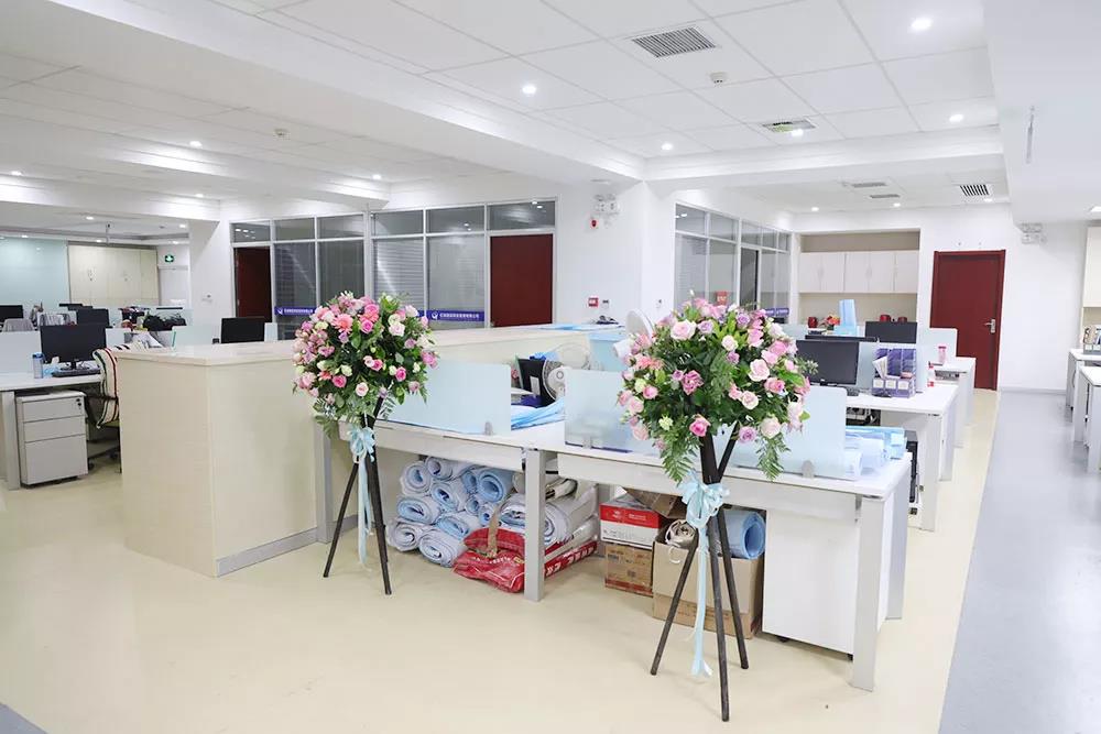 億誠(chéng)公司辦公環(huán)境 億誠(chéng)公司辦公環(huán)境