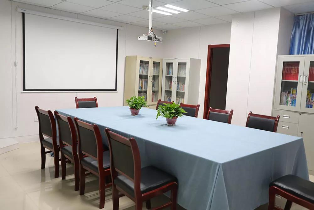 億誠(chéng)公司會(huì)議室 億誠(chéng)公司會(huì)議室