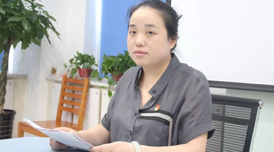 億誠(chéng)公司黨支部書記李楠同志 億誠(chéng)公司黨支部書記李楠同志