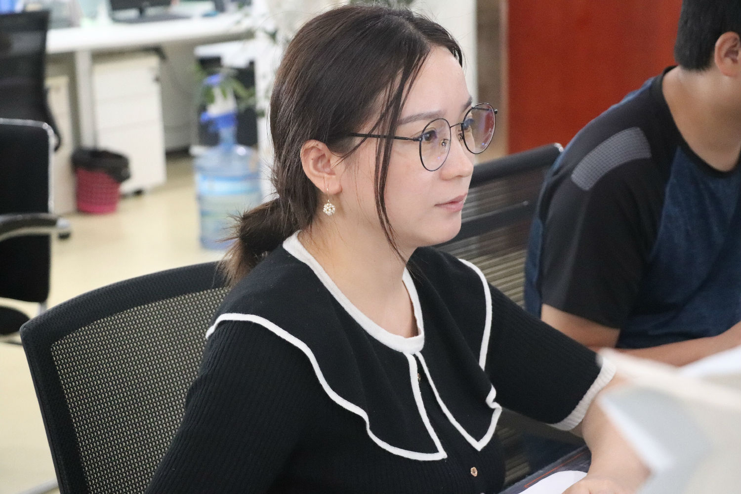 參賽人員積極答題 參賽人員積極答題