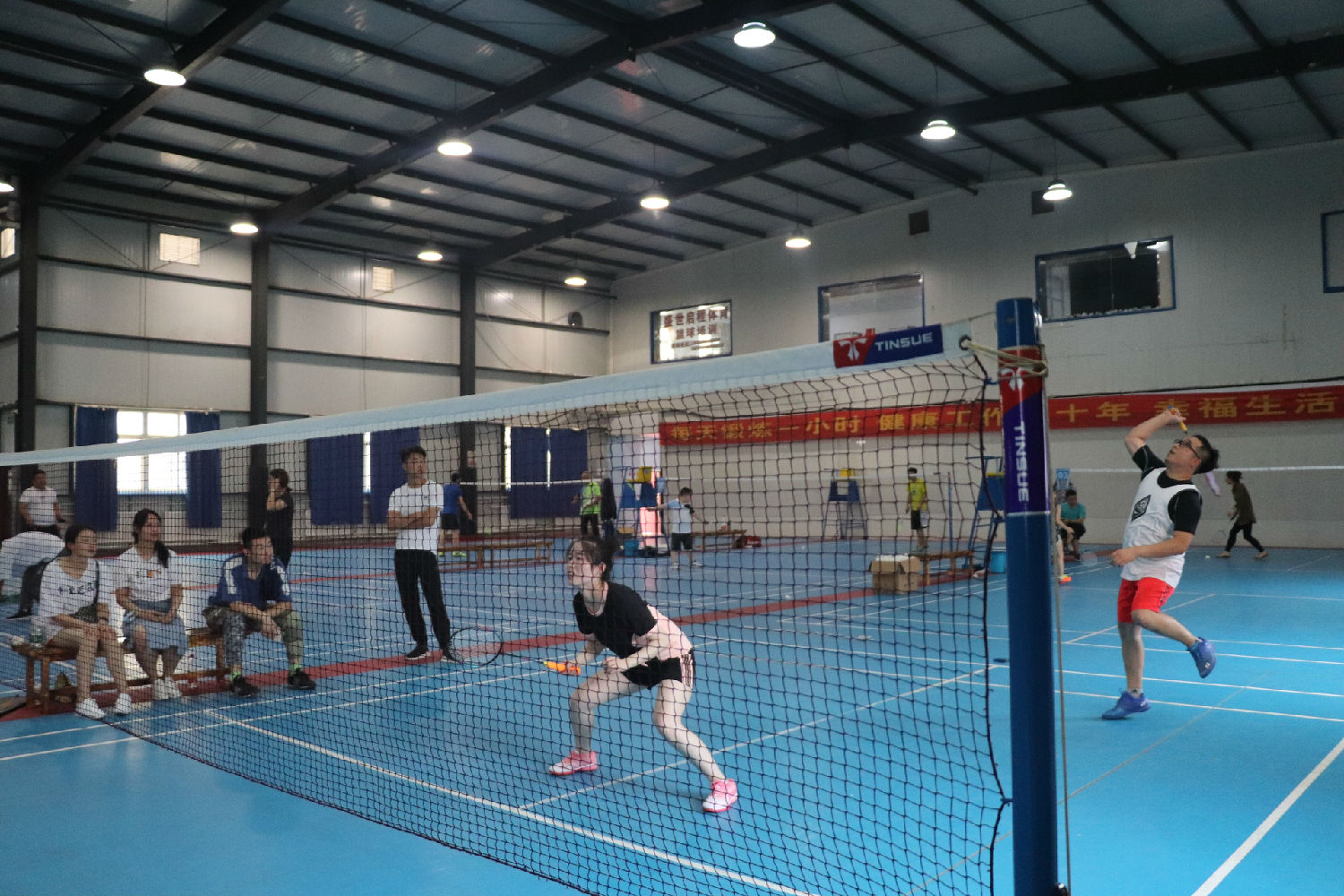 無羽倫比丨億誠第五屆“團結杯”羽毛球賽圓滿結束 無羽倫比丨億誠第五屆“團結杯”羽毛球賽圓滿結束